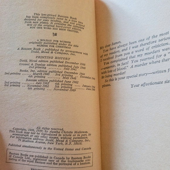 Vintage Agatha Christie - A Holiday For Murder 1969 - Picture 3 of 3